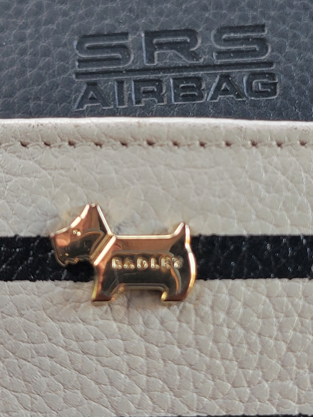 Radley London Cream & Black Striped Leather Wallet with Scottie Dog Accent - Picture 2 of 3